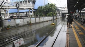 Dampak Banjir di Jakarta, 18 Jadwal KA Daop 3 Cirebon Dibatalkan