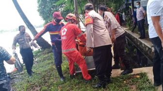 Geger Penemuan Mayat di Situ Cipondoh, Polisi Minta Warga Jauhi Aliran Air