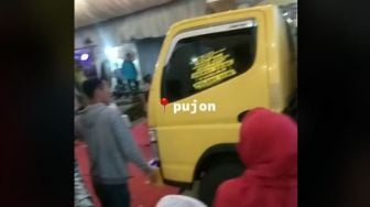 Bikin Salah Fokus, Viral Truk Mendadak Jadi Tamu di Resepsi Pernikahan