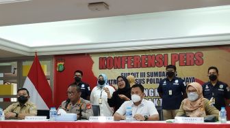 Kisah Dokter Palsu, Banyak Pesohor Ingin Cantik Pernah Datang Padanya