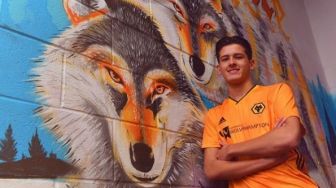 Pemain Keturunan Indonesia Justin Hubner Dapat Perpanjangan Kontrak dari Wolves