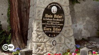 Buku Baru tentang Ayah Adolf Hitler Ungkap Latar Belakang Keluarganya