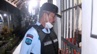 Razia Lapas Banyuwangi, Ditemukan Ratusan Benda Terlarang di Sel Tahanan