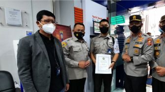 Tegas ke Nasabah Tak Bermasker, Petugas Keamanan BRI Dapat Penghargaan