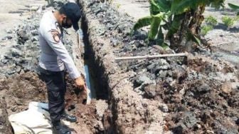 Tukang Kebun di Kepri Tewas Terkubur Tanah Galiannya Sendiri