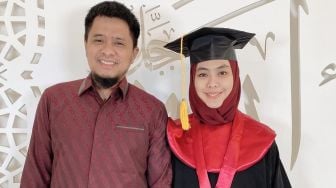 Selamat, Oki Setiana Dewi Raih Gelar Doktor