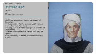 Viral Murid Dapat Tugas Berfoto Pakai Topeng, Hasilnya Malah Mirip Cosplay