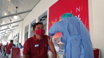 Kunjungan Meningkat, Pelaku Wisata Layak Segera Diberi Vaksin Covid-19