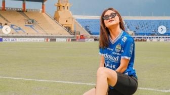 Istri Kim Kurniawan Bagikan Video Kenangan Usai Suaminya Cabut dari Persib