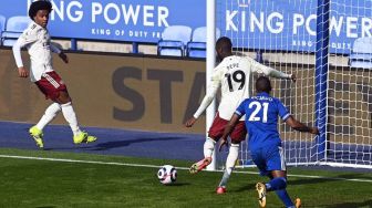 Arsenal Bikin Leicester Terpeleset di Stadion King Power