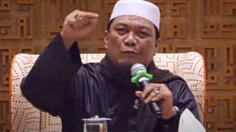 Ustaz Yahya Waloni Ditangkap, Denny Siregar: Yesss! Makasih Polri