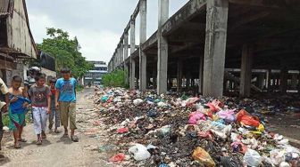 Pj Wali Kota Pekanbaru Ajak Warga Tak Buang Sampah Sembarangan