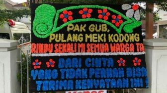 Warga Kirim Karangan Bunga untuk Nurdin Abdullah: Pulang Meki Kodong