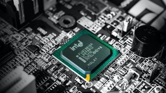 CEO Intel Ungkap Krisis Chip Terus Berlanjut hingga 2023