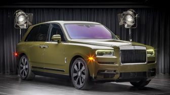 Rolls-Royce Kenalkan Delapan Unit Colours of Cullinan Collection