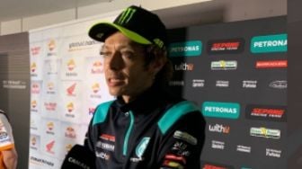 Start dari Urutan 17, Valentino Rossi Isyaratkan Bakal Pensiun?