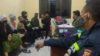 Oknum Guru di Cianjur Siksa Dua Santri Gegara Keluar Ponpes Tanpa Izin