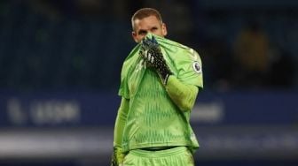 Mengerikan, Kiper Everton Ditodong Parang saat Rumahnya Dibobol Maling