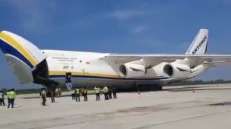 Pesawat Antonov Mendarat di YIA, GM Angkasa Pura I: Ini Momen Penting