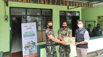 Lewat Program GSPN, ACT Cirebon Salurkan Wakaf Pangan ke Koramil dan Ponpes