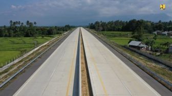 Pembangunan Tol Sumbar Masih Tersendat, Warga Bandingkan dengan Progres Daerah Lain