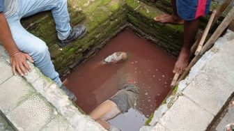 Warga Semplo Digegerkan Penemuan Mayat Ngambang Dalam Sumur