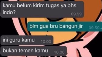 Baru Bangun Tidur, Murid Ini Salah Balas Chat Guru