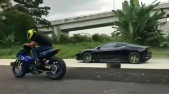 Viral Adu Gesit MX-King Lawan Ferrari, Hasilnya Bikin Tercengang