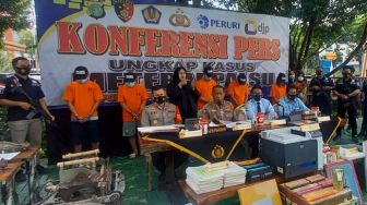 Rugikan Negara Puluhan Miliar, Polisi Bekuk 6 Sindikat Pemalsu Materai