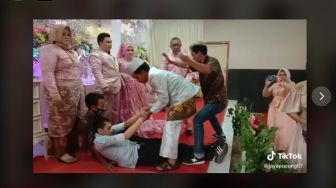 Heboh Video Pria Pingsan di Nikahan Mantan, Ternyata Ini Fakta Sebenarnya