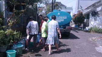 Ratusan KK di Singosari Kabupaten Malang Krisis Air Bersih