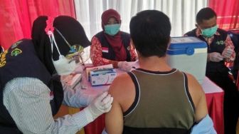 Puluhan Wartawan Majalengka Divaksinasi Covid-19 Tahap I