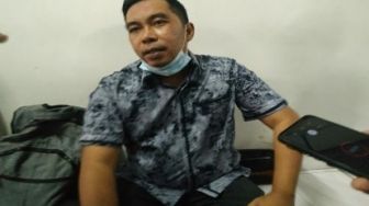 Roni Pasla Sebut Wali Kota Gagal Paham Terkait Sistem Swakelola Sampah