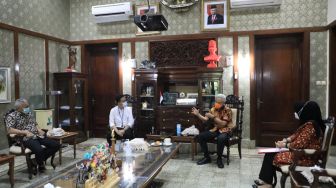 Soal Ganjar Pranowo 'Dicueki' PDIP Jateng, Ini Respon Gibran