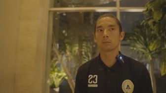 Pulang ke Bandung Tanpa Seragam Persib, Kim Kurniawan Merasa Diuntungkan