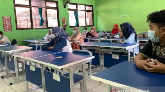 SMPN 2 Bekasi Sudah Belajar Tatap Muka, Tapi Baru 50 Persen Siswa