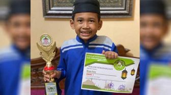 Putra UAS Juara Lomba Hafalan Alquran, sang Ibu Cerita Perjuangan Anak