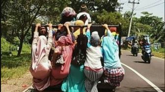 Deretan Aksi Nyeleneh Penumpang Kendaraan, Bikin Tepuk Jidat