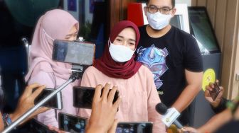 Cerai dari Ayus, Ririe Fairus Dipuji Netizen Makin Cantik