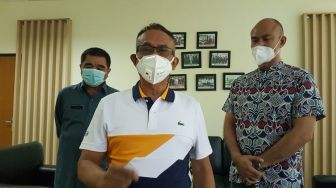 Pria Viral karena Rusak Rambu Lalu Lintas di Bekasi Akhirnya Minta Maaf