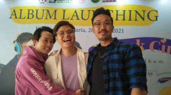 Curhat Manis Pahitnya Percintaan Dituangkan di Album Eclat Story