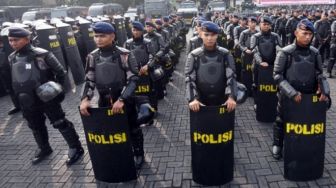 Hampir 2000 Petugas Amankan Sidang Rizieq Shihab