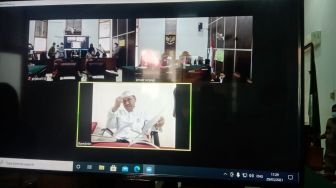 Tanpa Pengacara di Sidang, Gus Nur Bacakan Pleidoi Secara Virtual