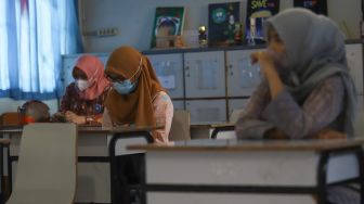 85 Sekolah di DKI Siap Uji Coba Belajar Tatap Muka Besok, Ini Rinciannya