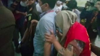 Jelang Magrib, Empat Tersangka Korupsi Pembangunan Masjid Raya Sriwijaya DItahan