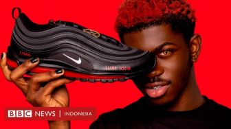 Mengandung Darah Manusia, 'Sepatu Setan' Digugat Nike