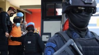 Sehari-hari Terduga Teroris Surabaya Jualan Sembako, Orangnya Ramah
