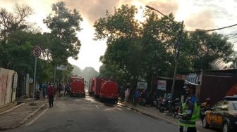 Asrama Polisi Tangerang Terbakar, Tujuh Bangunan Dilalap Api