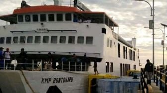 Breaking News : Kapal Penyeberangan KMP Bontoharu Hilang Kontak, Belum Sampai Selayar