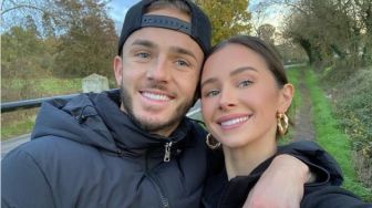 Mulai Go Public, Kenalin Kennedy Alexa Model Cantik Kekasih James Maddison